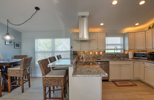 Cutthroat Harbor Estates Maison | NOUS SOMMES COMPLÈTEMENT REMODELED DEPUIS IRMA ET PRÊTS POUR VOUS APPRÉCIER