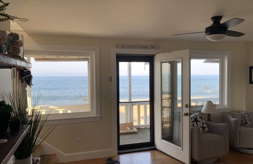 Scituate Maison | Waterfront home for family getaways