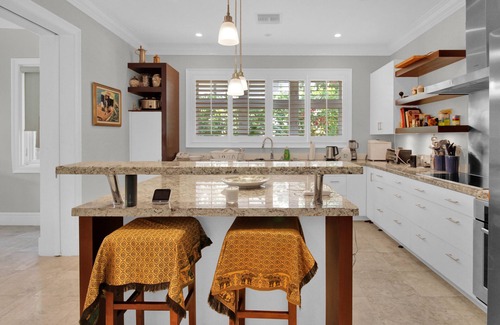 Nassau Maison | Waterfront Home in Old Fort Bay