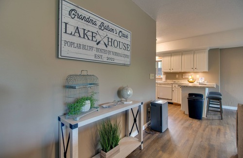 Poplar Bluff Appartement | Waterfront Home Near Mark Twain National Forest