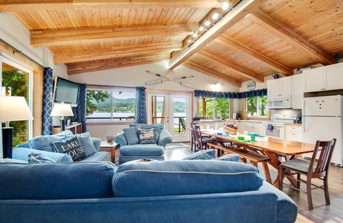 Bellingham Maison | Waterfront home on Lake Whatcom with private dock, beach, firepit & woodstove