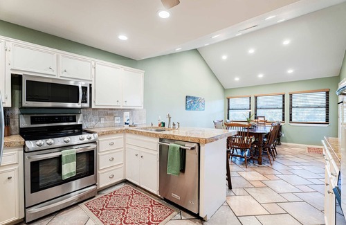 Lakeway Maison | Waterfront Home on Lake Travis