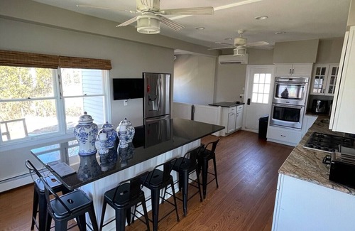 Branford Maison | Direct Waterfront Large Private Beach