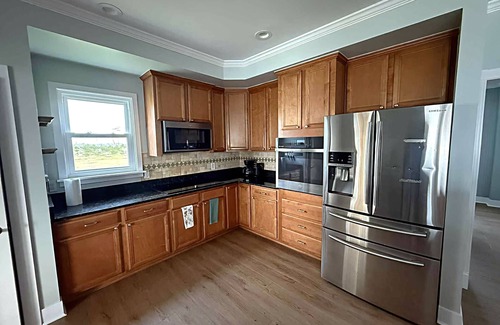 Sealevel Maison | Waterfront home with private sandy beach and pier on the Core Sound.n*Sleeps 12*