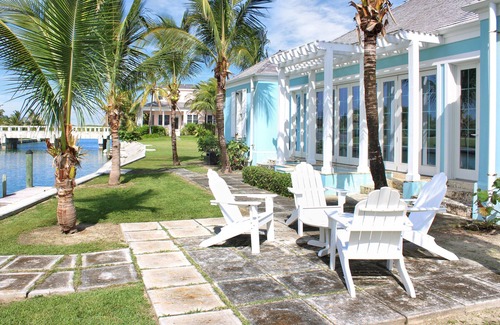 Schooner Bay Maison | Waterfront House located in Schooner Bay, Abaco