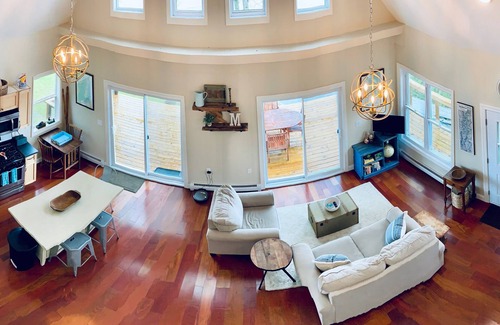 Swanton Maison | Waterfront Lake House (nouvellement construit en 2017)