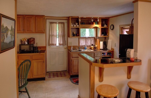 Fort McCoy Cottage | Lake Kerr Cottages - McDade