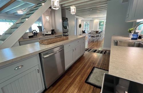 Old Forge Maison | Waterfront Lakehouse on 4th with Dock Access