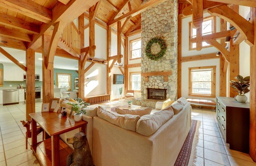 New Durham Maison | Waterfront Lakes Region Home on Private Cove!