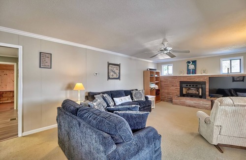 Ridgeway Maison | Waterfront/ Lower Dam/ Stunning Lake Wateree views! Near Buckhill Landing/Lugoff