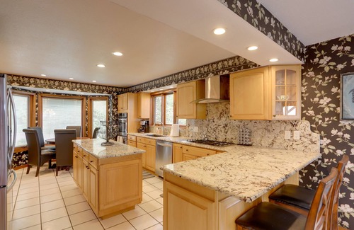 Luna Pier Maison | Waterfront Luna Pier Home 14 Mi to Downtown Toledo