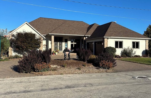 Kewaunee County Maison | Waterfront Luxury Home 30 minutes from Green Bay and Lambeau Field!
