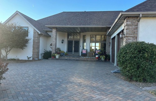 Kewaunee County Maison | Waterfront Luxury Home 30 minutes from Green Bay and Lambeau Field!