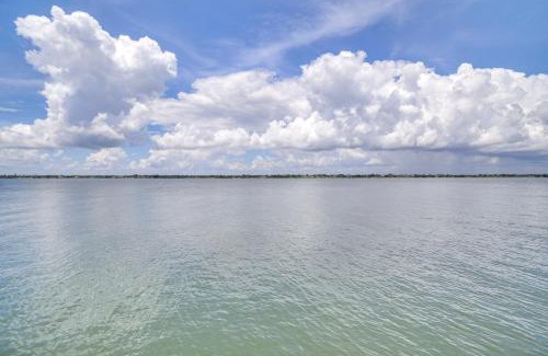 Nettles Island Maison | Waterfront Nettles Island Beach House Pool Access