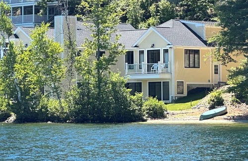 Alton Bay Maison | Waterfront New Construction 4 bedroom home w private U shaped dock Private beach