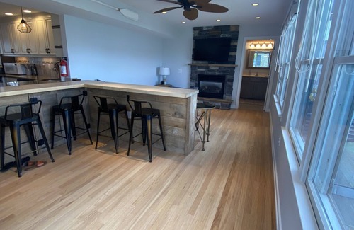 Beach Haven West Maison | Waterfront oasis awaits. 2 Decks! Minutes to LBI
