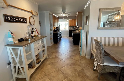Old Saybrook Maison | Waterfront oasis 4 bdr house in Old Saybrook direct waterfront amazing sunsets