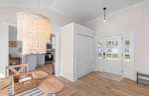 Newport Maison | Waterfront Oasis Minutes From The Beach
