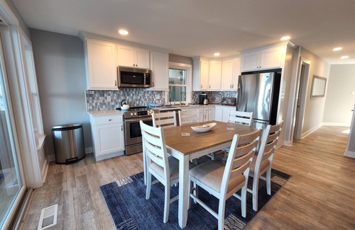 Anglesea Copropriété | Waterfront Ocean & Bay, "New" No steps, Peaceful Views / 7+ Night Discounts