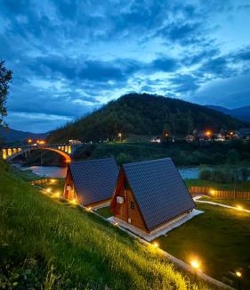 Mojkovac Maison | Waterfront Peace