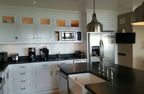 Sag Harbor Maison | Sur l'eau! Louer un bateau. Kayak et paddle! 10-17 août et 26 août-5 sept disponible