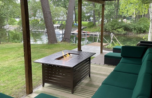 South Casco Maison | Waterfront Retreat on Jordan Bay - Sebago Lake