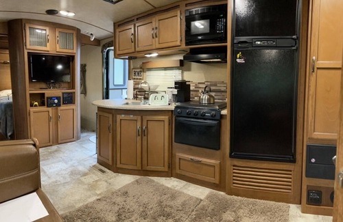 De Leon Springs Maison | Waterfront RV