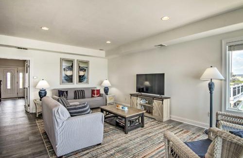Green Creek Appartement | Waterfront Sanctuary with Panoramic Bay Views!