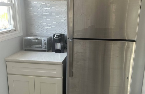 Massapequa Appartement | Waterfront Studio With Private Keypad Entry in Massapequa!