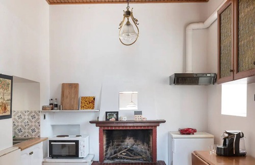 Poros Maison | Waterfront townhouse with private garden
