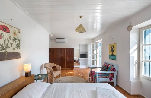 Poros Maison | Waterfront townhouse with private garden