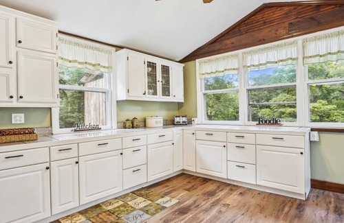 Golts Autre | Waterfront venue on secluded 60 acres with 2 homes great for a family retreat