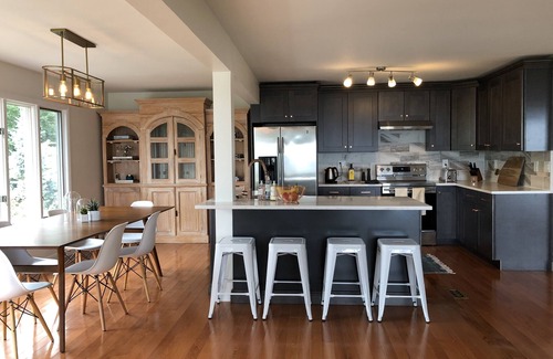 Miller Place Maison | Oceanfront avec une vue imprenable, piscine chauffée et plage privée