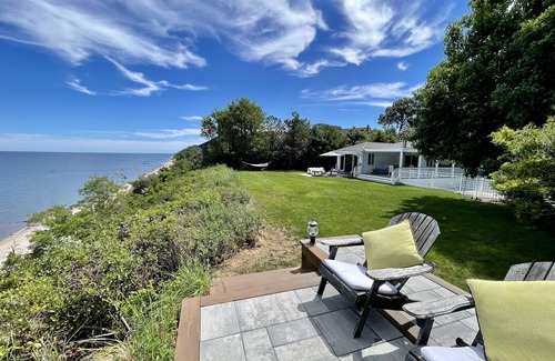 Miller Place Maison | Oceanfront avec une vue imprenable, piscine chauffée et plage privée