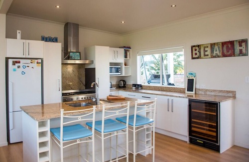 Matarangi Cottage | Waterfront Wonder - Maison de vacances Matarangi