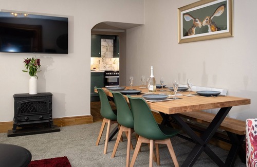 Watermouth Cottage | WATERMOUTH CASTLE, RHODODENDRON APARTMENT, pet friendly in Ilfracombe