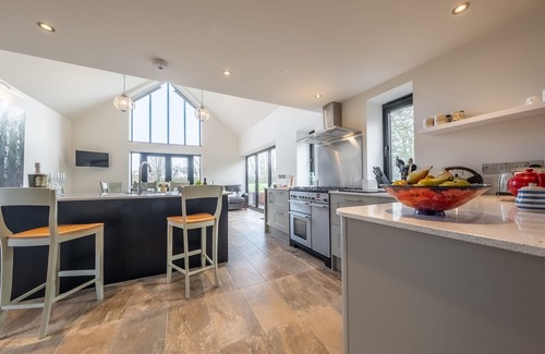 Fakenham Maison | Waterside Barn, Binham, Norfolk