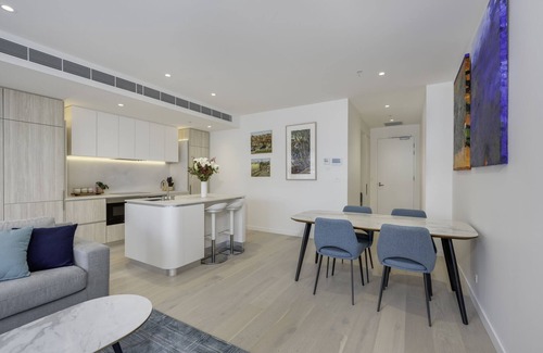Newcastle West Appartement | Waterside - Chic Living-Views-CBD-Free Parking