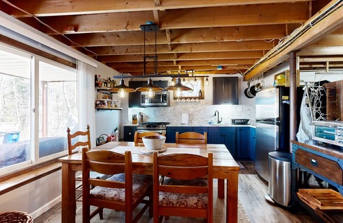 New Durham Maison | Waterside retreat with streaming, grill, open layout, full kitchen, & W/D