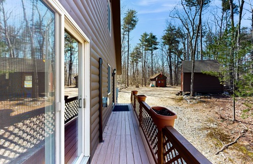 New Durham Maison | Waterside retreat with streaming, grill, open layout, full kitchen, & W/D