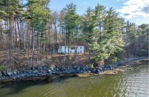 Kittery Maison | Waterview Cottage in Kittery Point