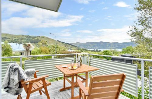 Akaroa Maison | Watson Street - Bookahome