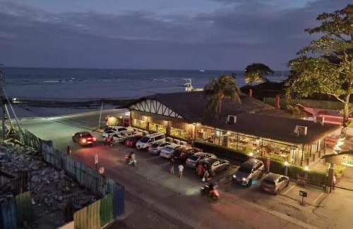 Dumaguete Appartement | Wave Crest Retreat