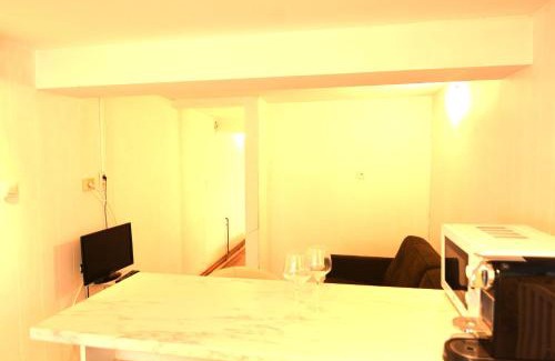 Oostduinkerke-Bad Appartement | Wave Rider's Nook