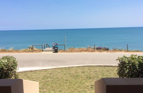 Falcon Appartement | Vagues sur Falcon - Vue sur la mer Appartement