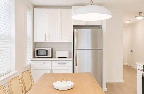 Neptune City Appartement | Waves & Warmth | Walk to Beach | Hot Tub