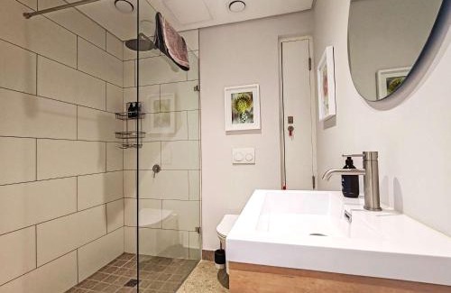 Redhill Appartement | Wavescape Chic Seaside Stay