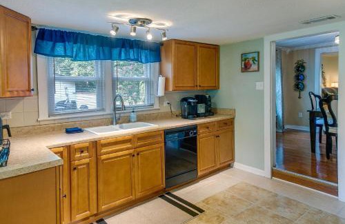 Waycross Maison | Waycross Vacation Rental with Private Backyard!