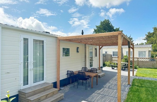 Sint Maarten Maison | We would like to invite you to this brand new chalet for a wonderful beach holiday.