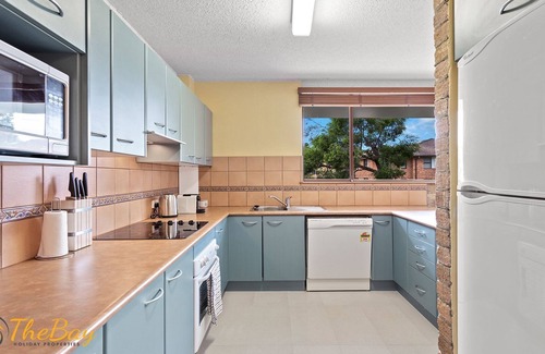 Nelson Bay Appartement | Weatherly Close Unit 1 at 12